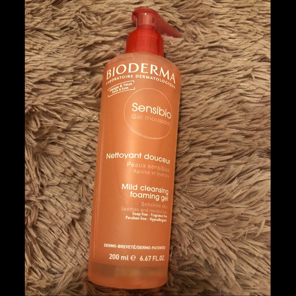 ❌SOLD❌ Bioderma Sensibio Gel Face Cleanser - Picture 1 of 3